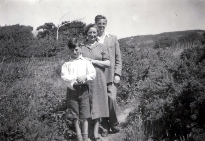 Louise Phyllis Papps with Robert Herbert and Anthony Lawrence Hall