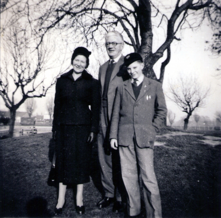 Phyllis, George Albert and Tony- Southchurch Park
